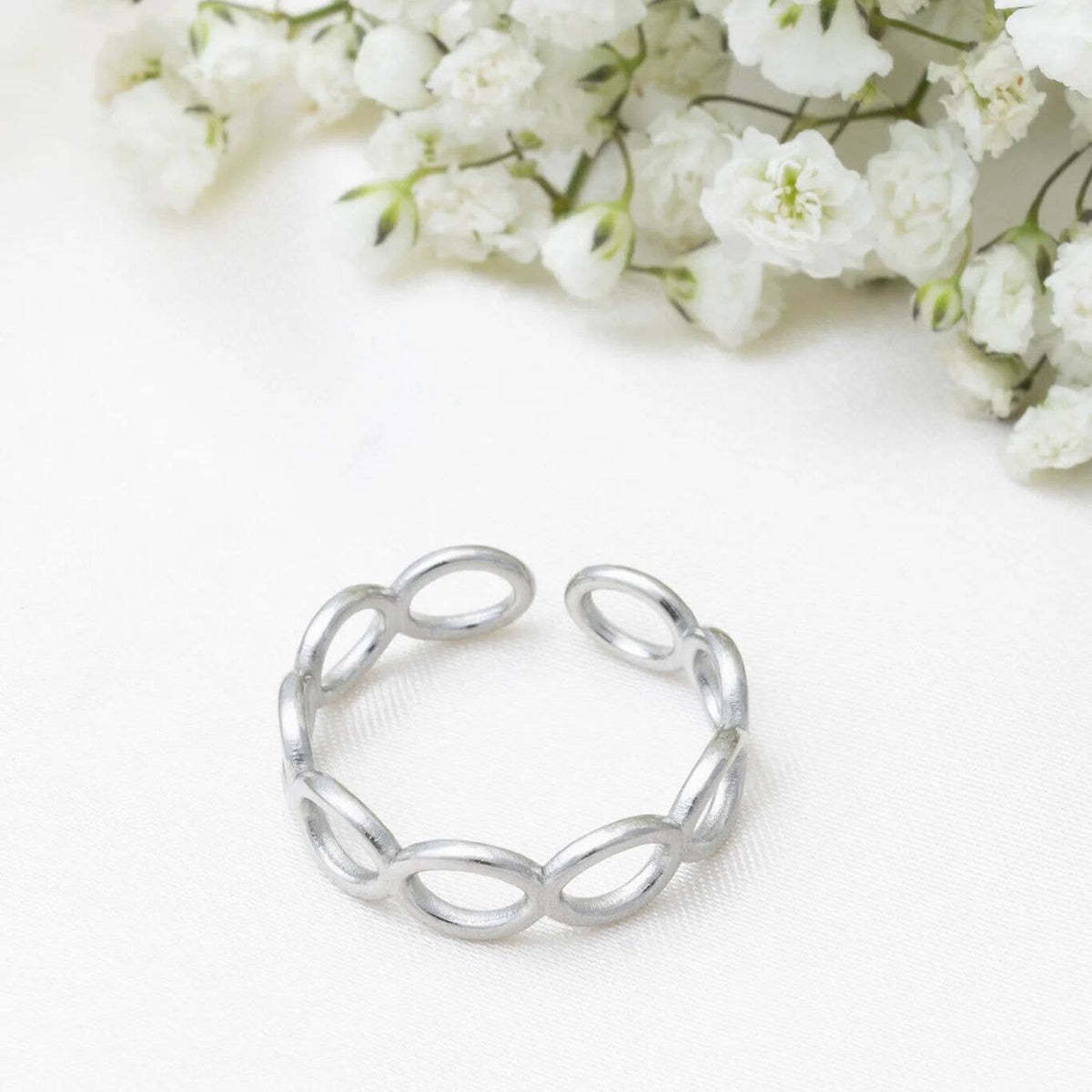 Open Loop Adjustable Ring