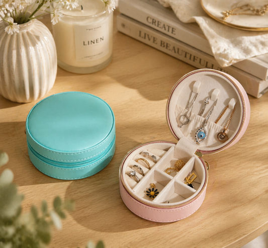 The Petite Jewelry Case