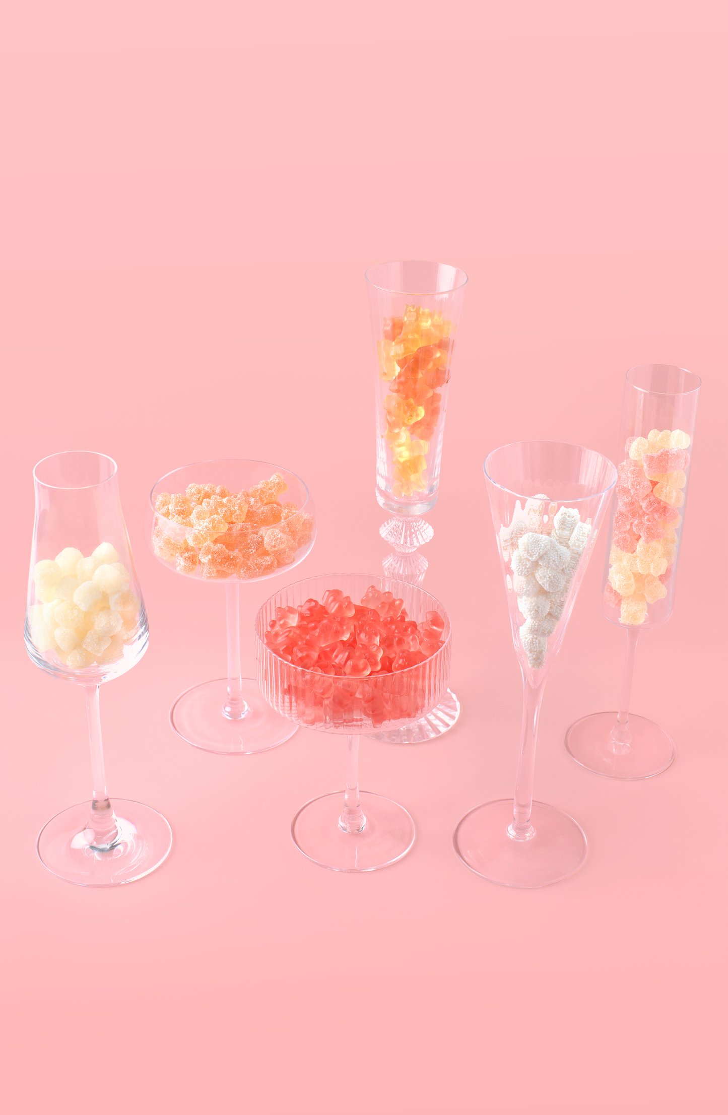Strawberry Champagne Bears - Small Candy Cube