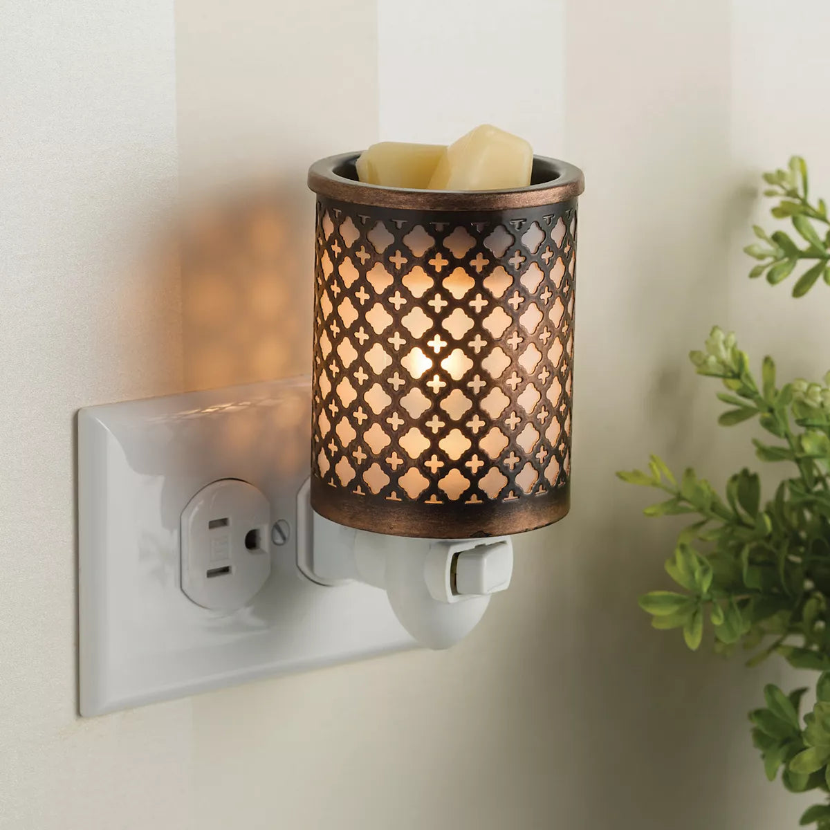 Moroccan Metal Pluggable Fragrance Warmer